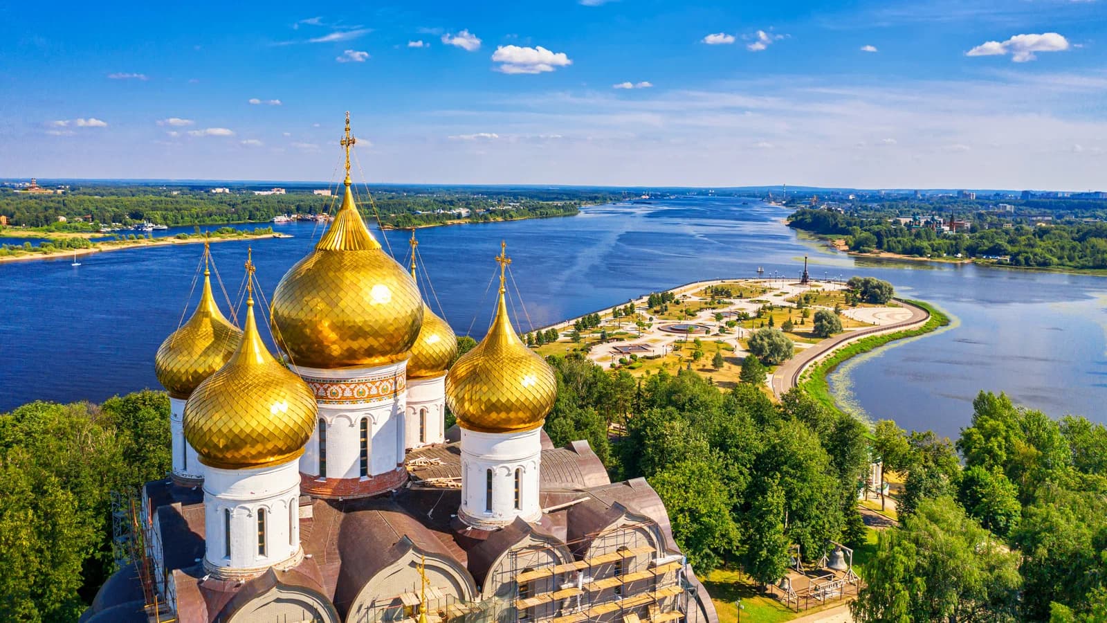 Великолепие городов Золотого Кольца из Санкт-Петербурга